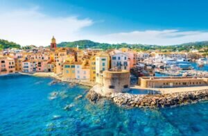 Подробнее о статье Сан-Тропе, Франция: летний отпуск на французской Ривьере и местный климат.